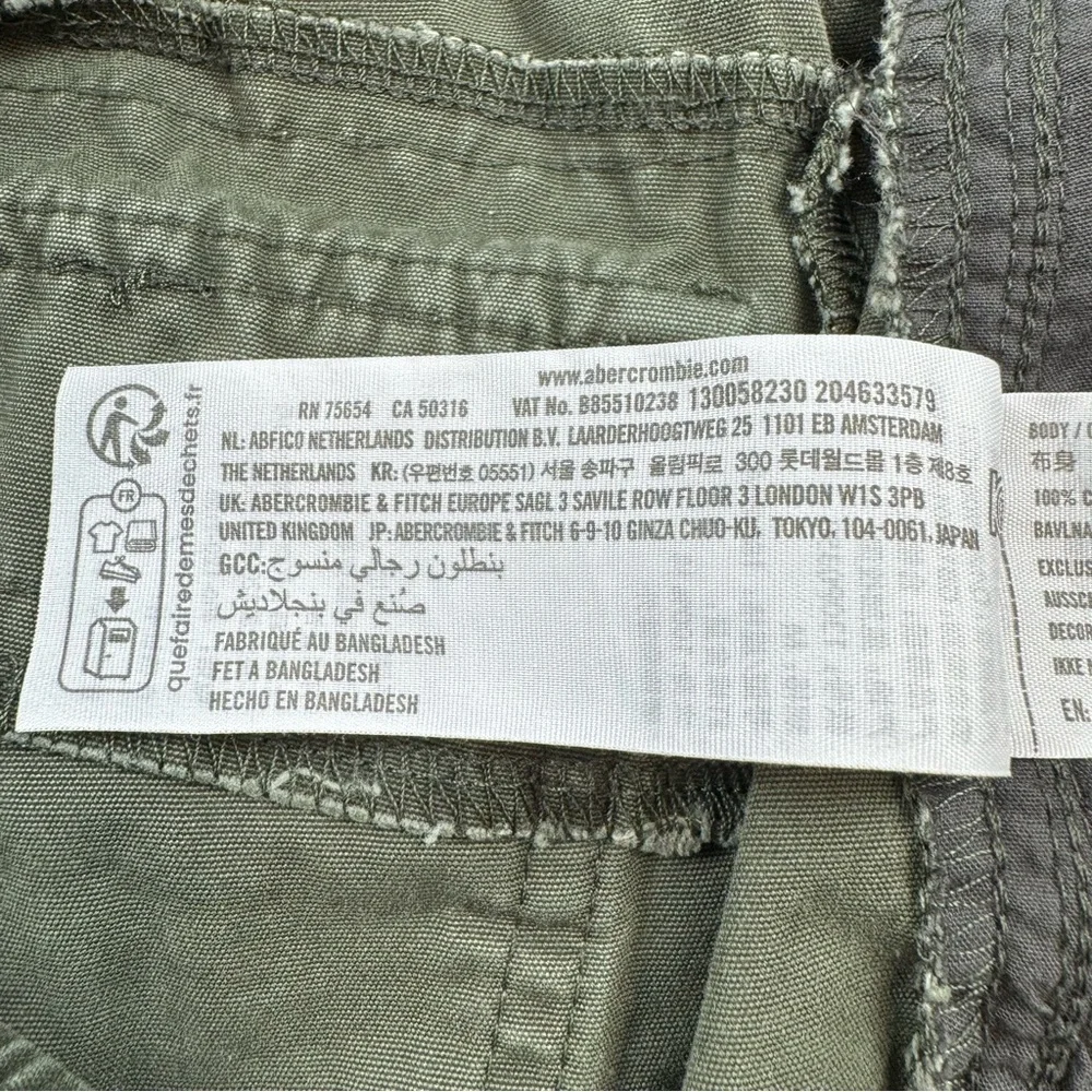 Abercrombie fitch military cargo pants men’s size Medium‎ 32X28 olive green